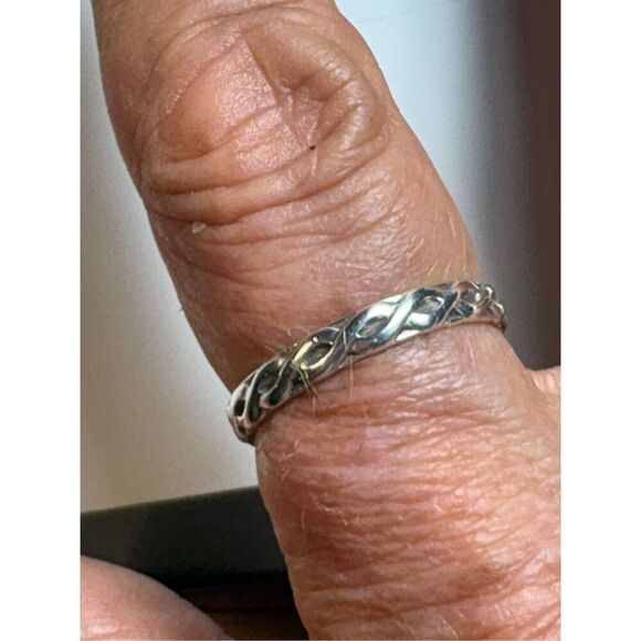 Ring, Minimalist Sterling Silver Band Ring, Braided, NEW, Handmade - Picture 8 of 9